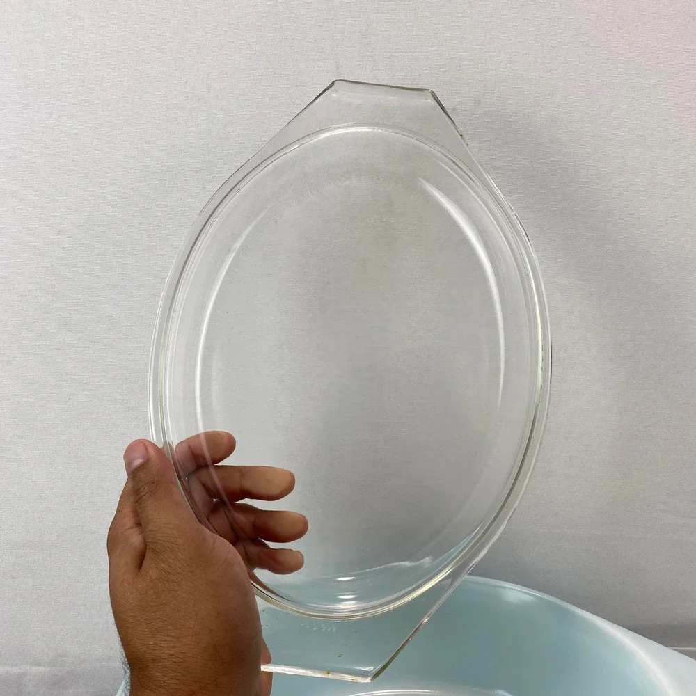 VTG Pyrex Snowflake Turquoise Blue Oval Casserole Dish with Lid 1.5 QT MCM